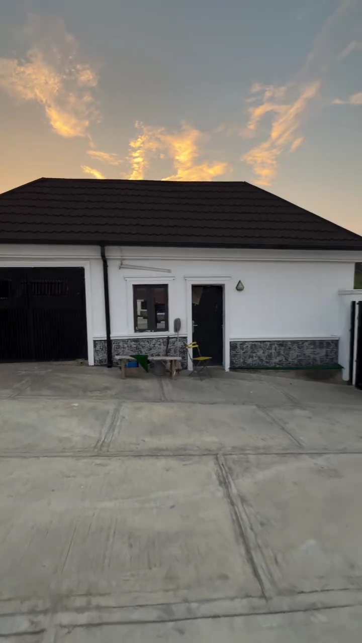 3 bedroom guests chalet