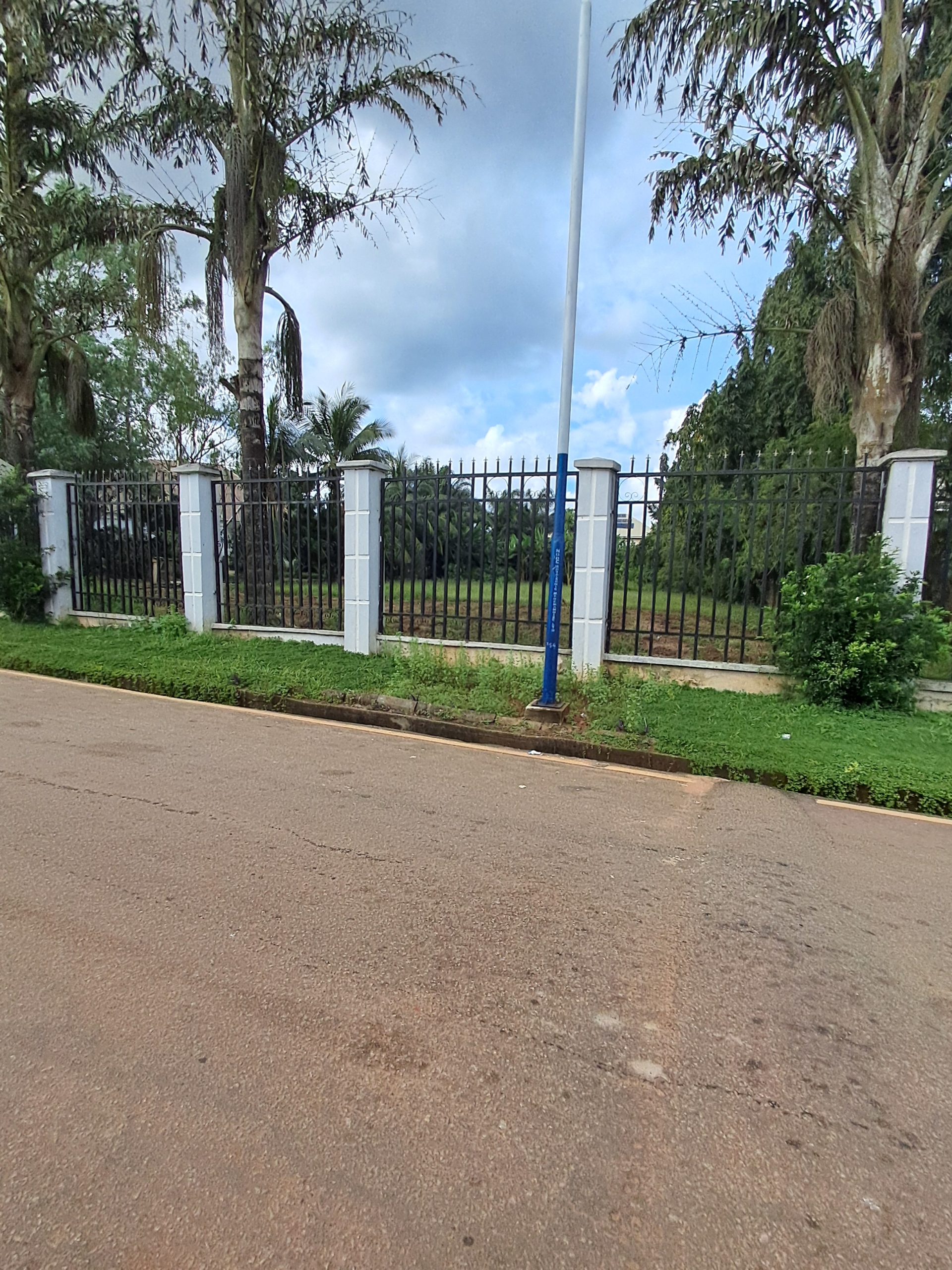 1 acre of land for sale